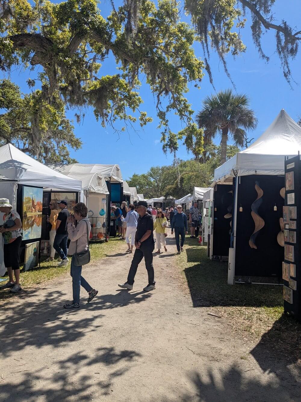 Under The Oaks Art & Craft Festival in Riverside Park